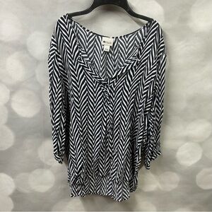 Stylus‎ Herringbone Large Black And White Blouse